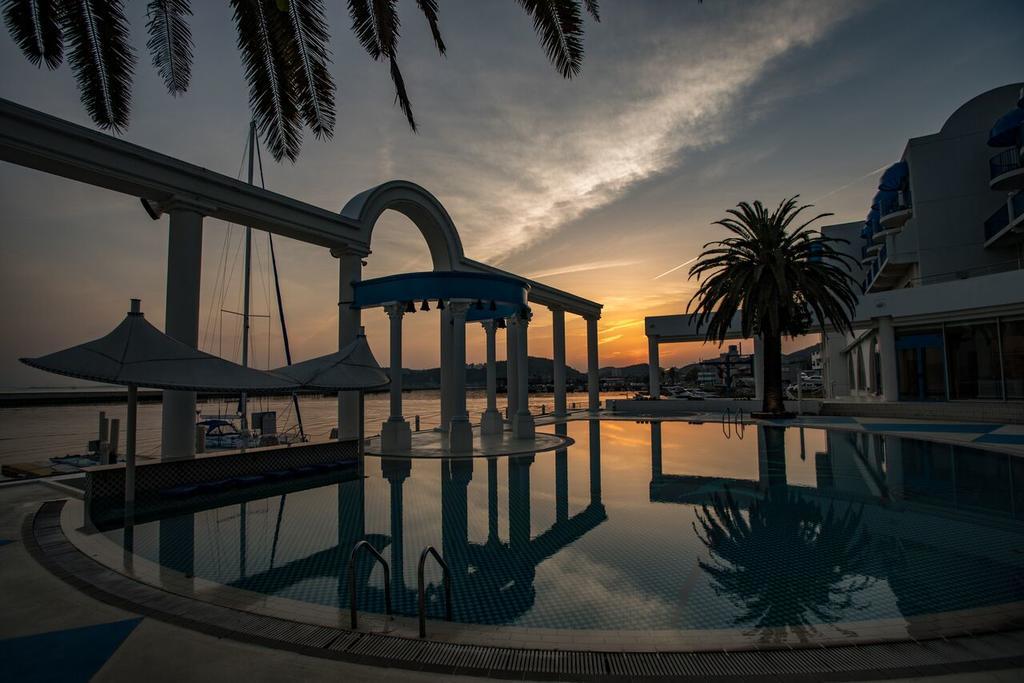 Hotel Limani Szetoucsi Kültér fotó